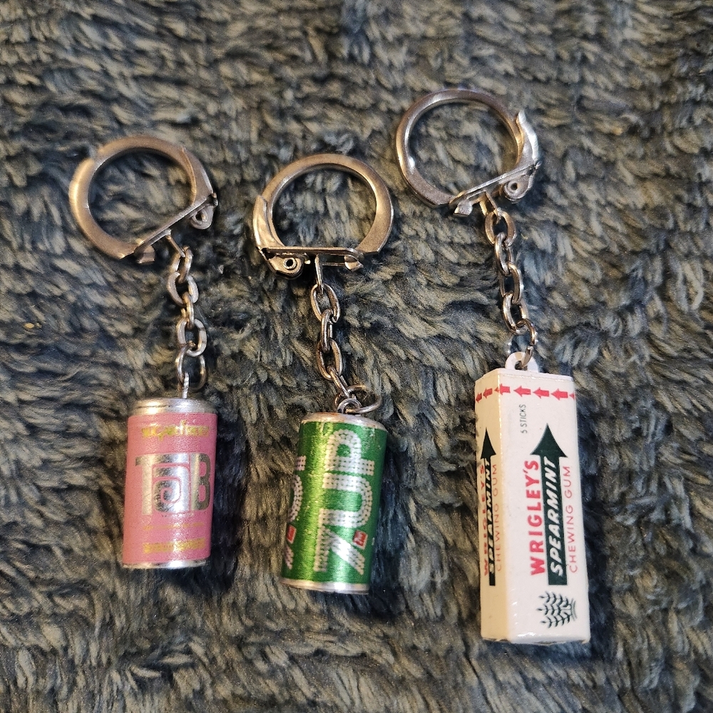Vintage Soda & Gum Keychain Trio - Pink, Green, White